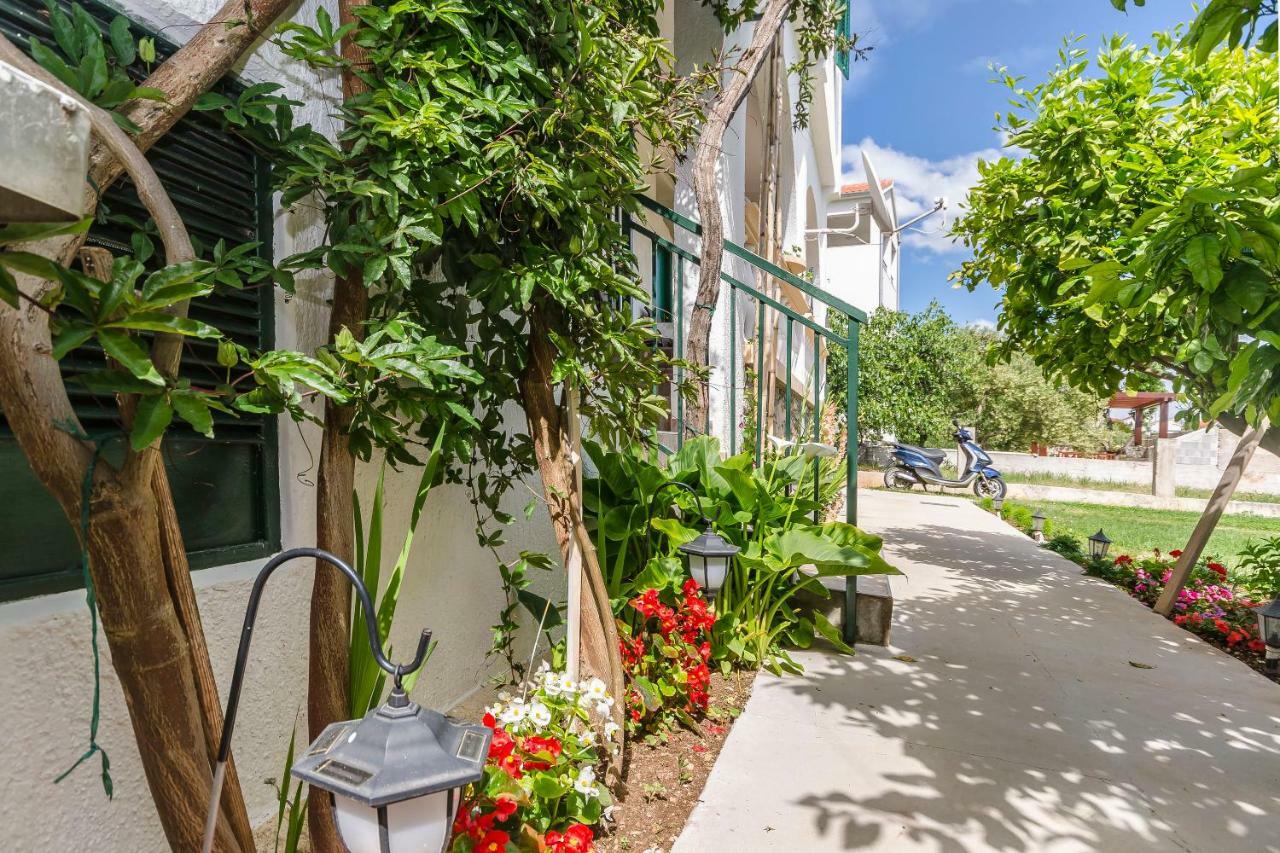 Apartments Sunset Beach Vodice Exterior foto